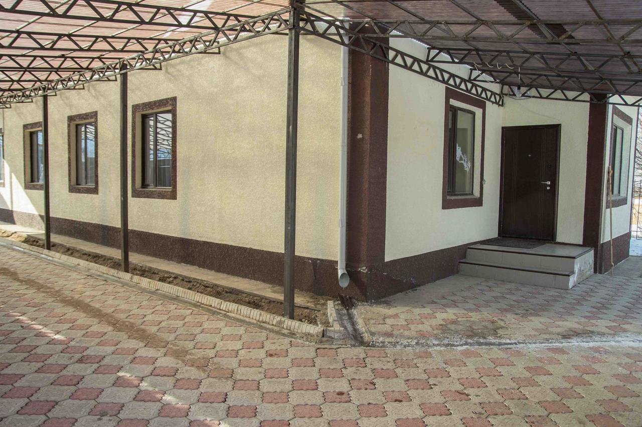 Mount Yard Karakol Hotel Buitenkant foto